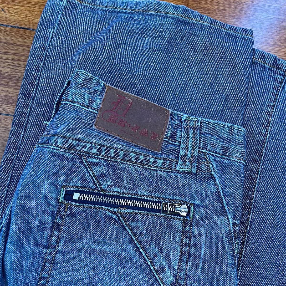 low rise wide leg jeans