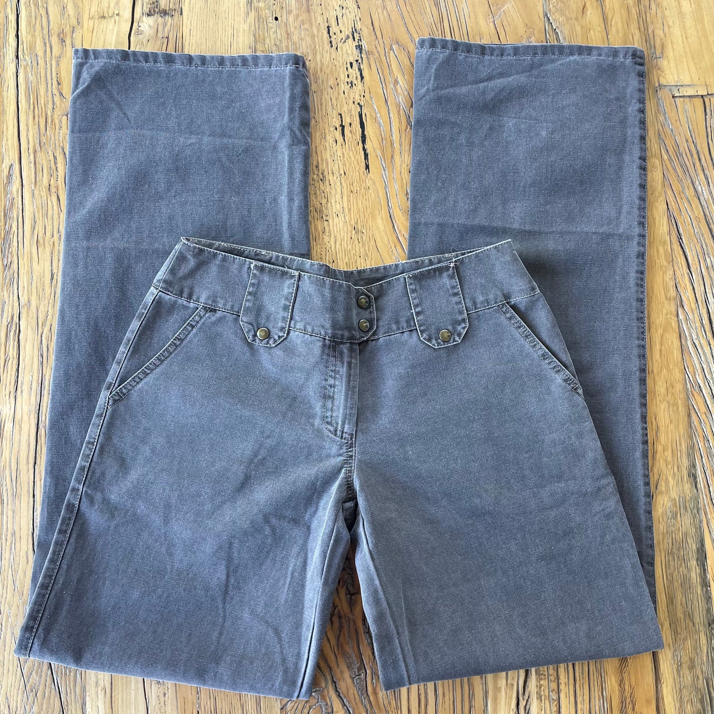 baggy dark denim jeans