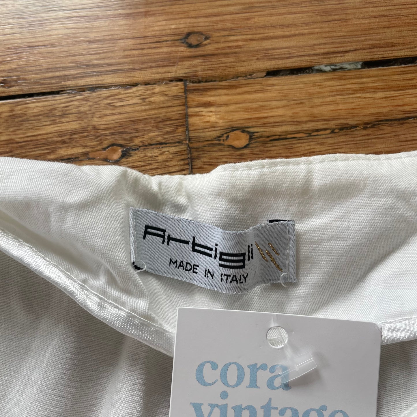 white wide leg pants