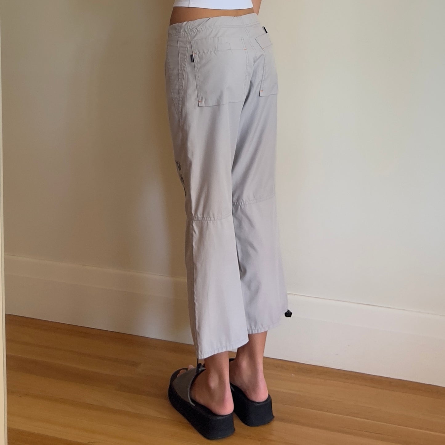 grey spray 3/4 pants