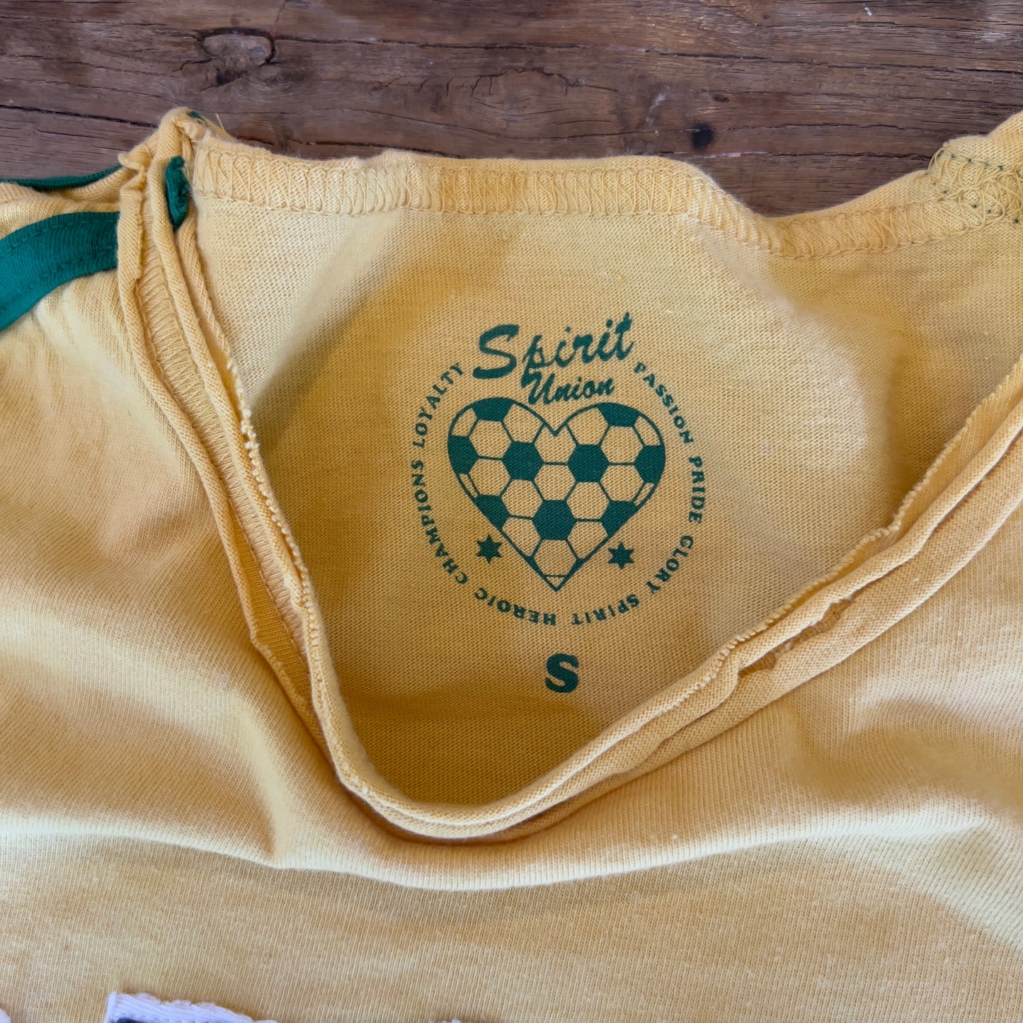 y2k Brasil baby tee