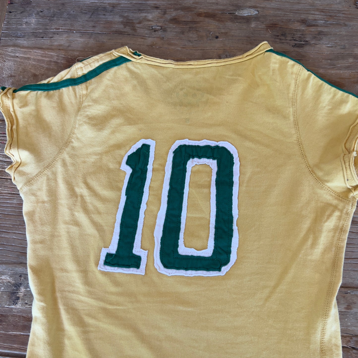 y2k Brasil baby tee