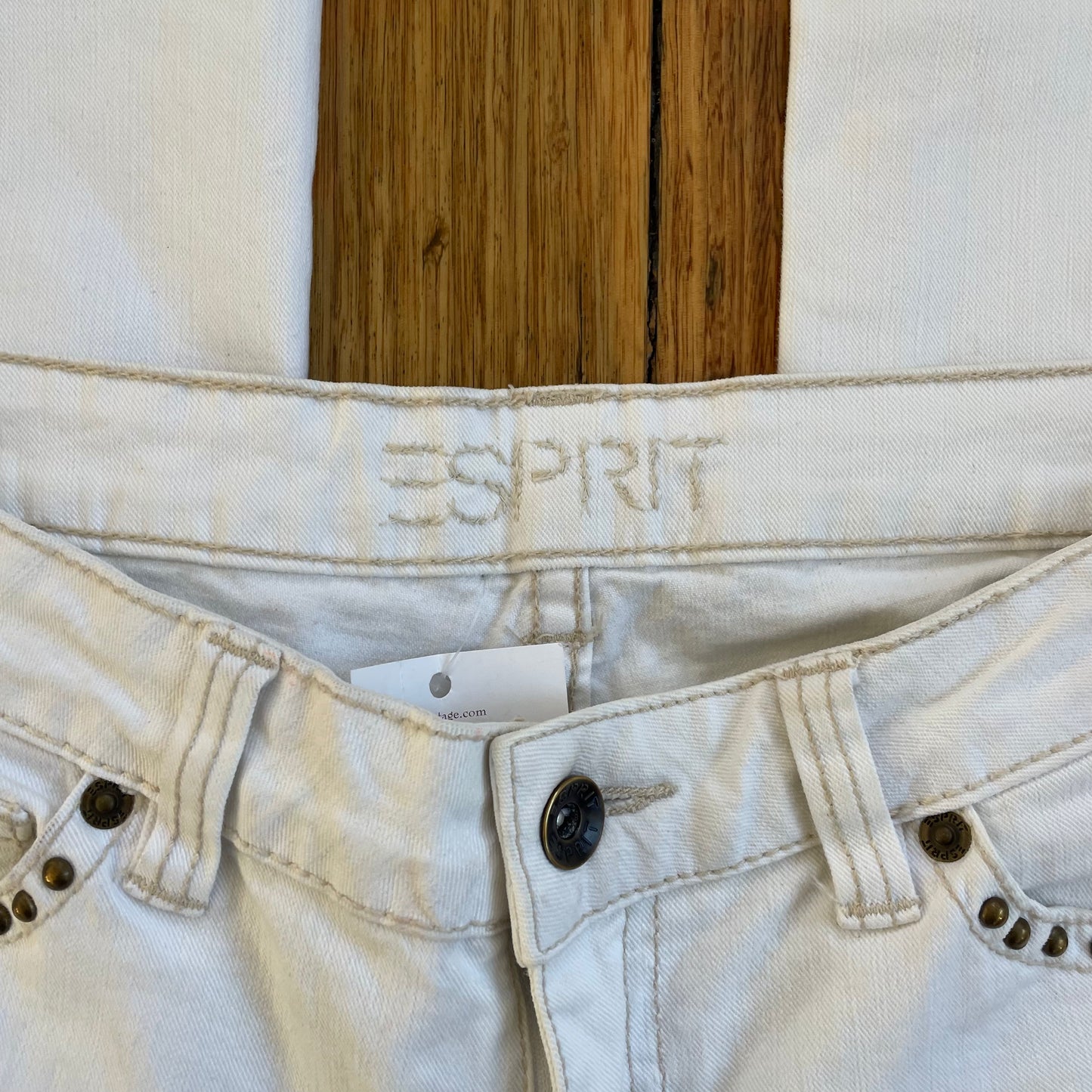 white denim low rise jeans