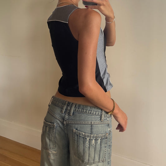 2000s Ellesse zip-up sports tank