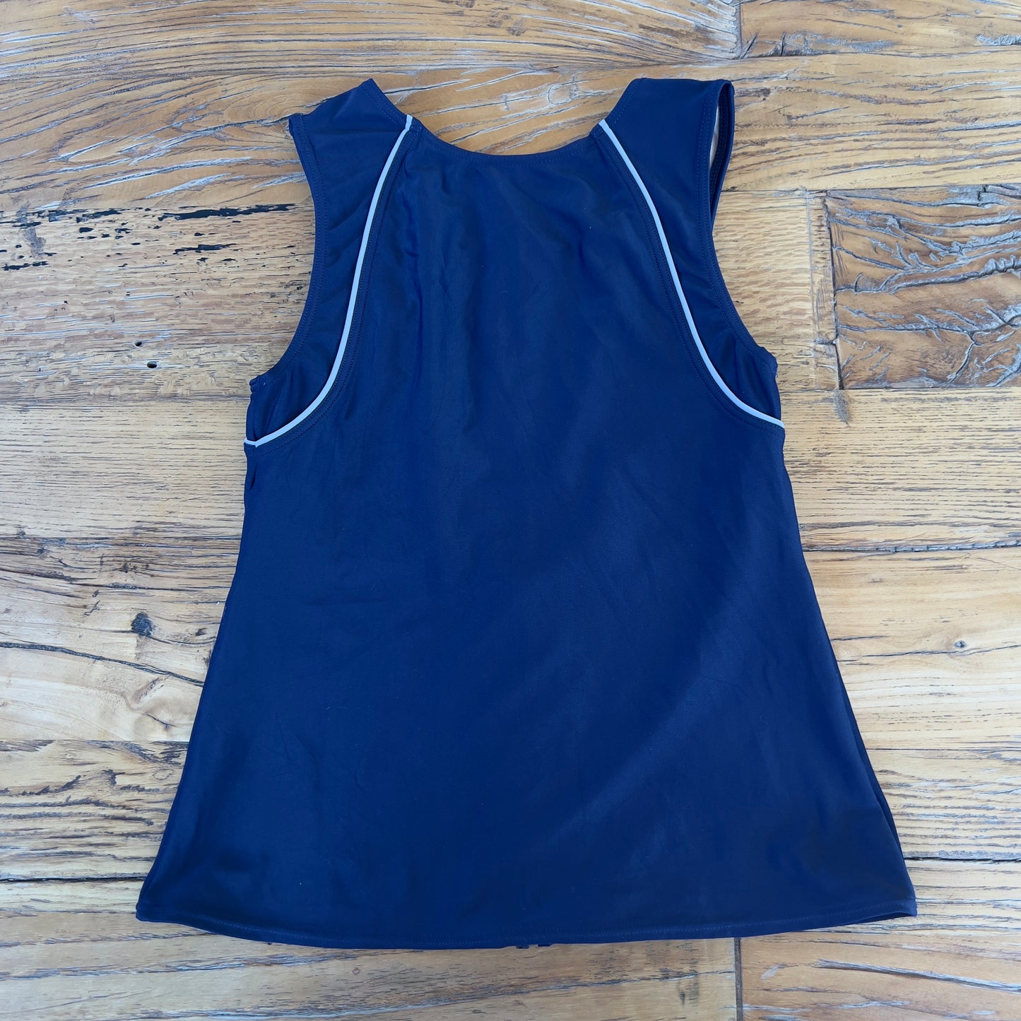 2000s zip-up sports tank