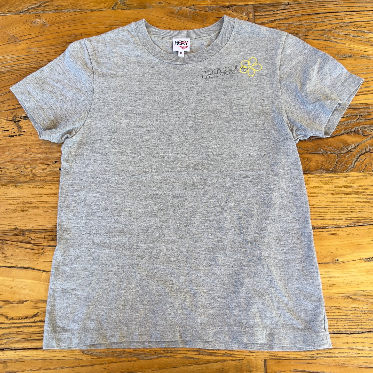 y2k Adidas t-shirt