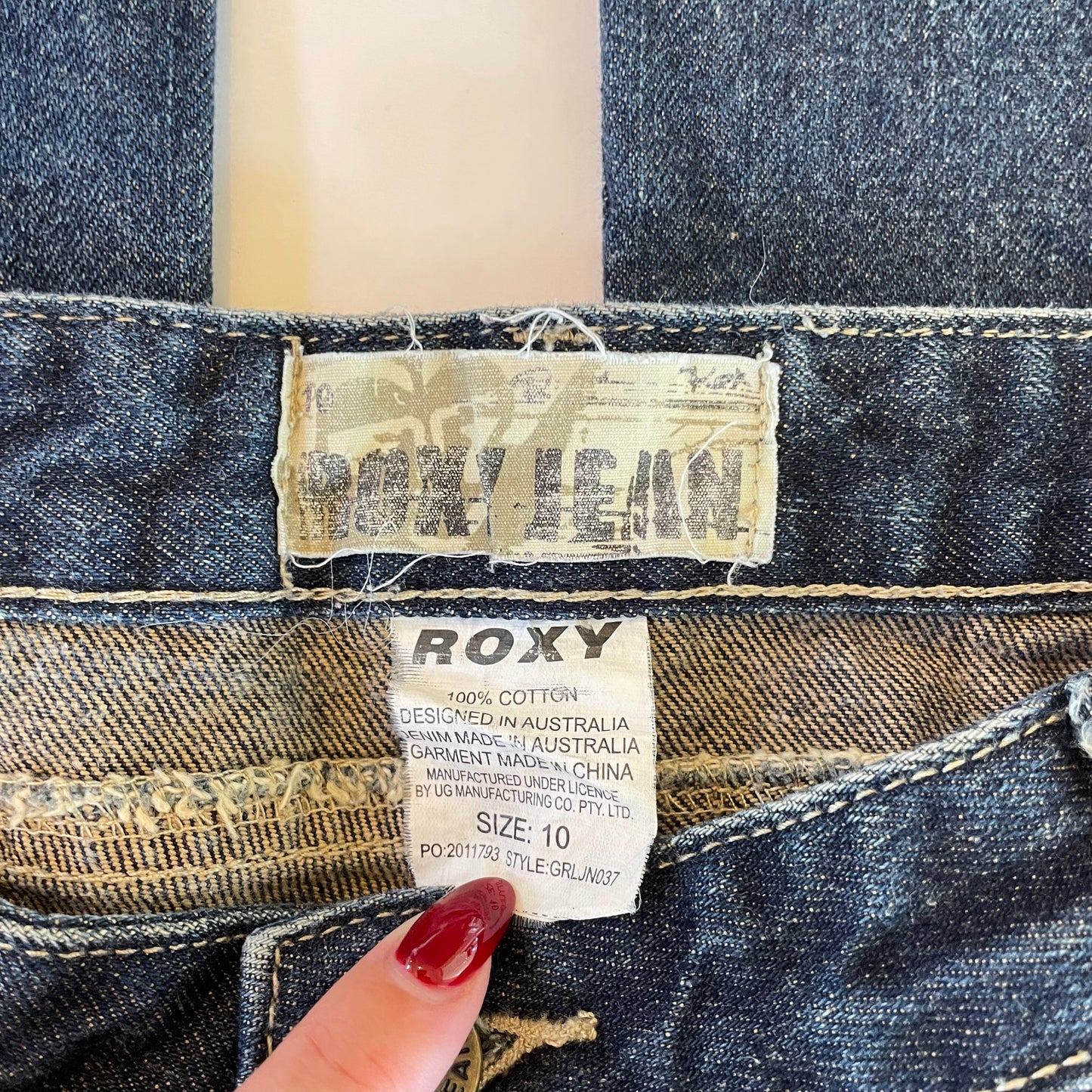 2000s Roxy jeans