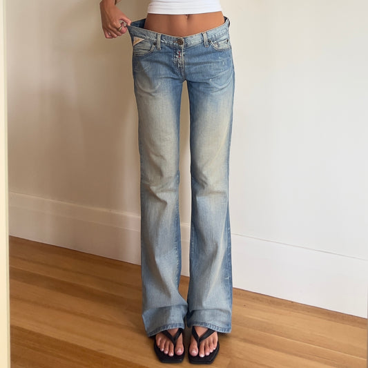 light wash denim jeans