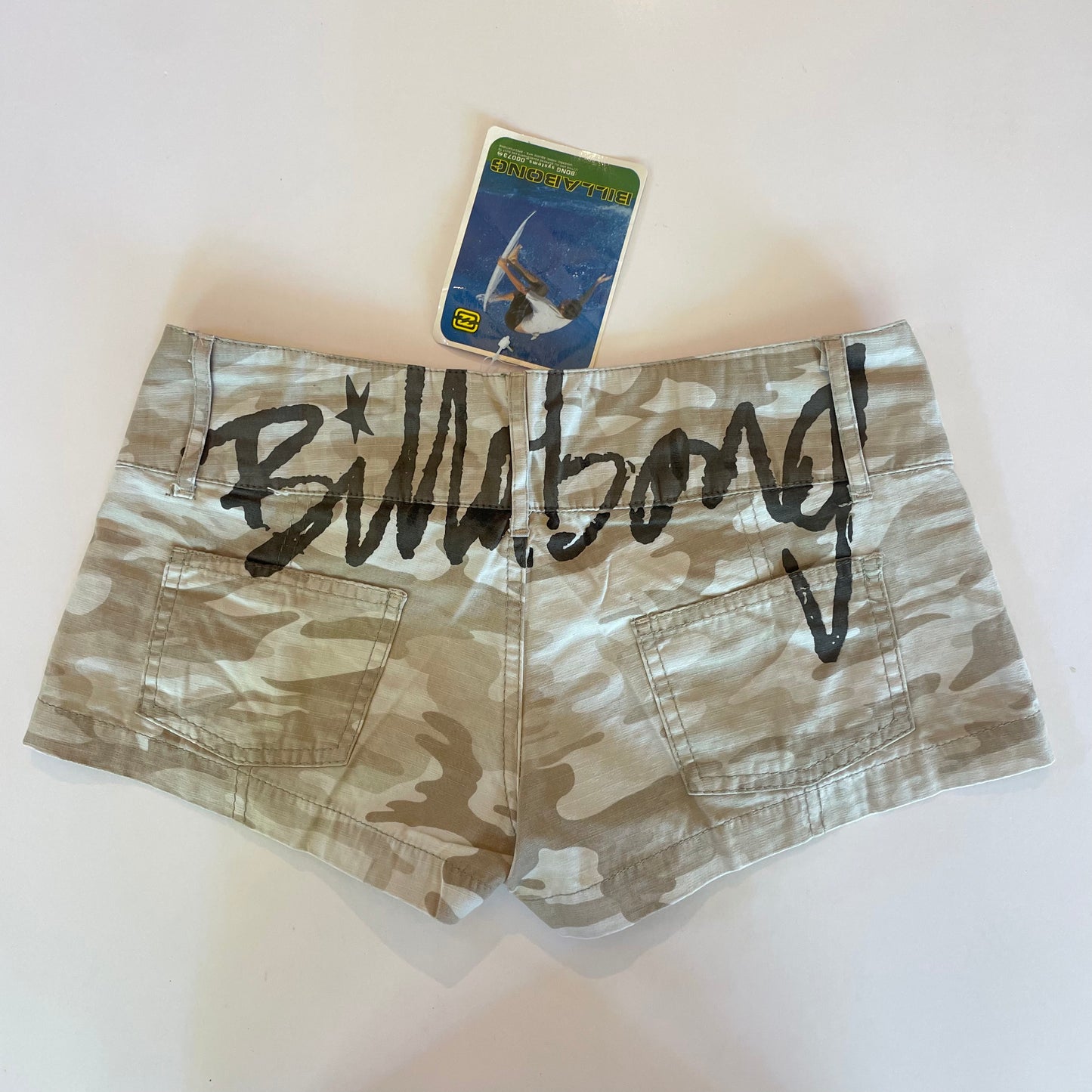 y2k deadstock Billabong mini shorts