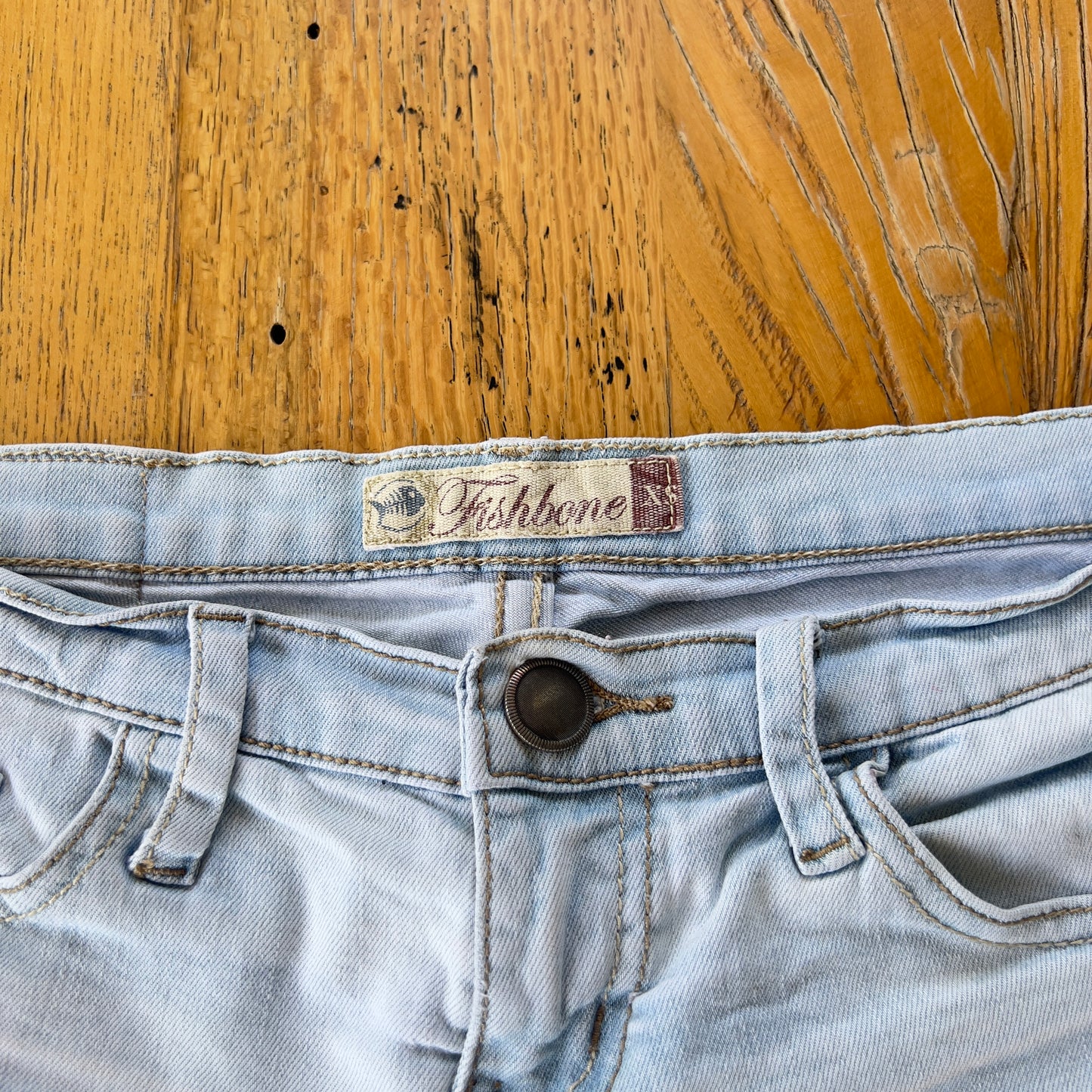 2000s low rise mini shorts