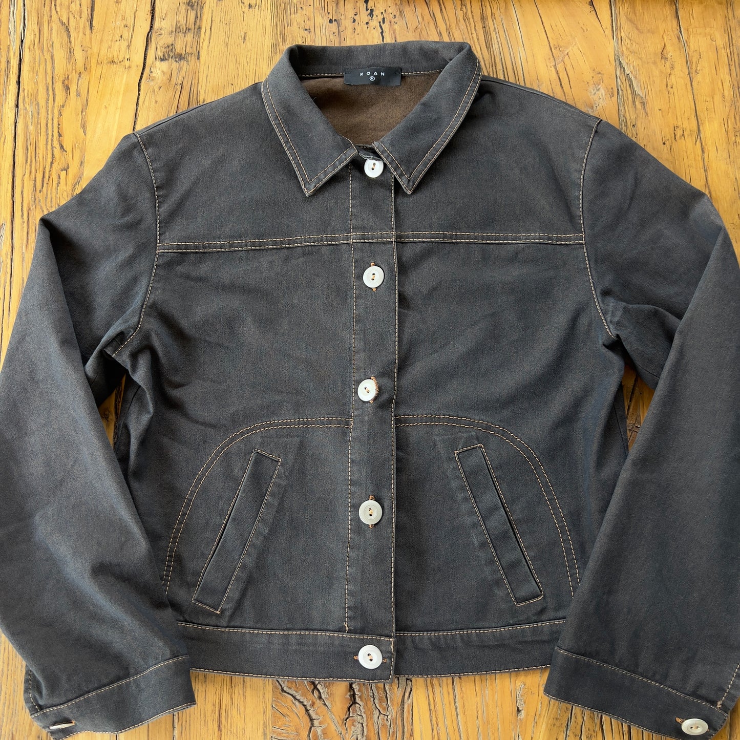 90s lightweight denim jacket