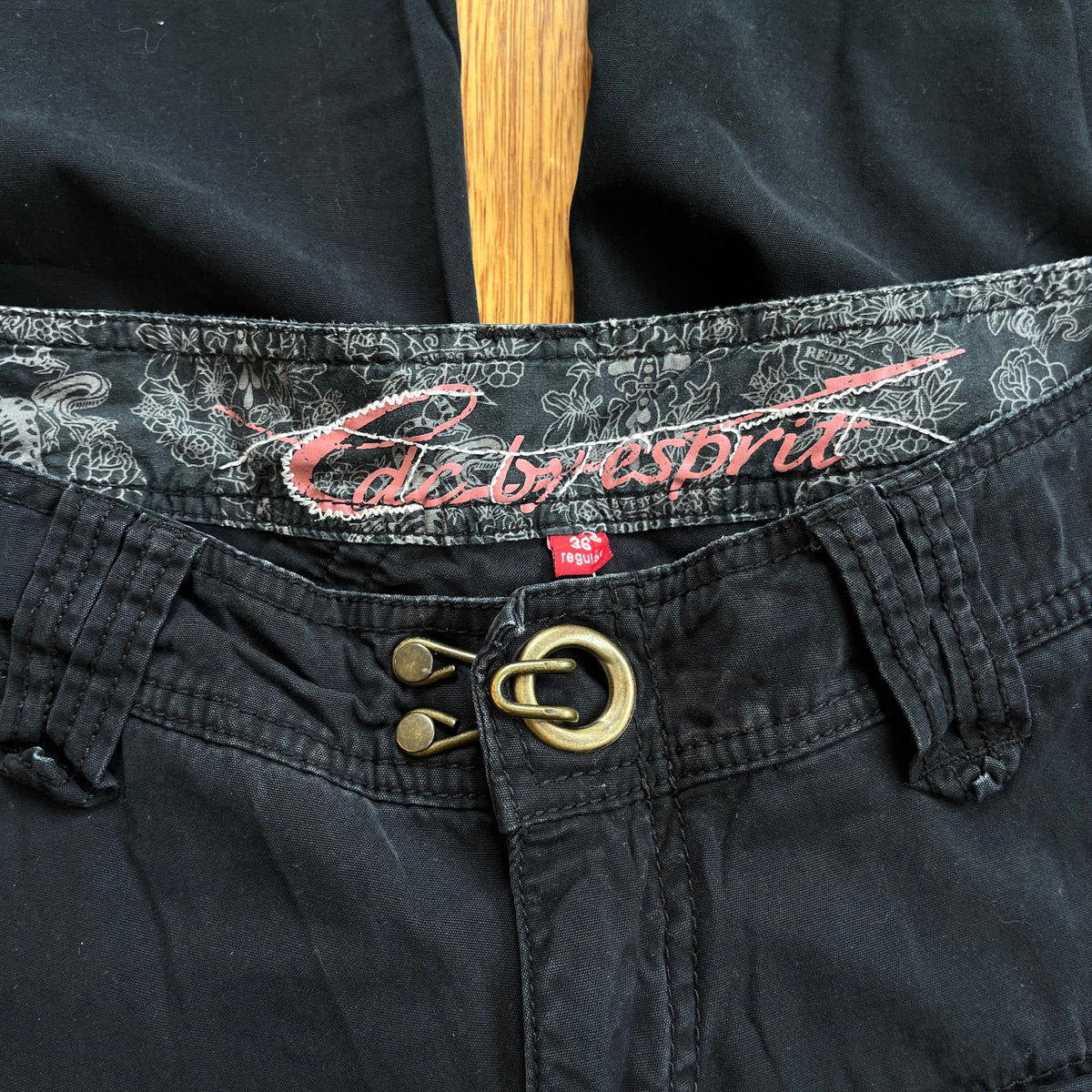 black cargo pants