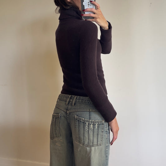 Italy made brown wool sweater