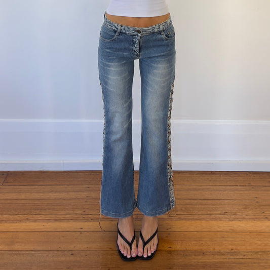 lace up style jeans