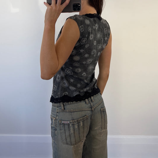 graphic lace wrap tee