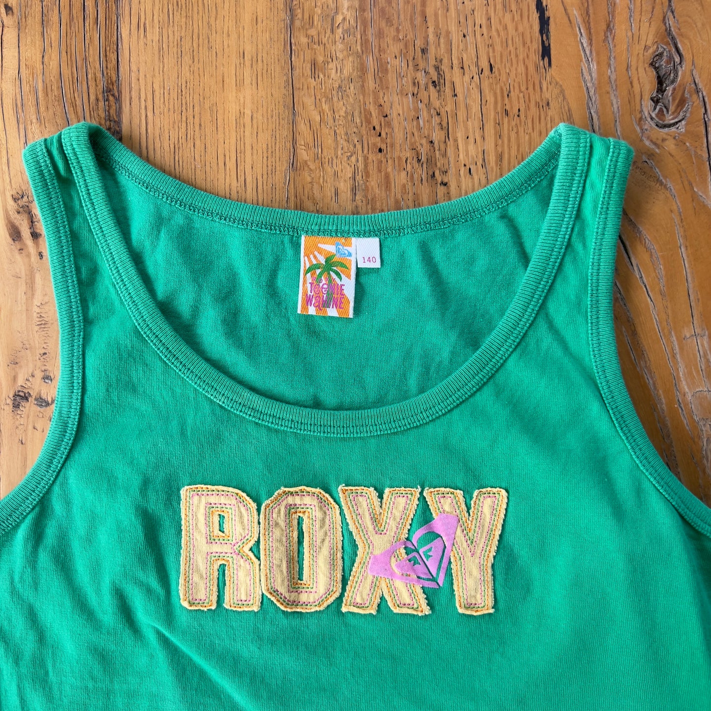 2000s Roxy tank