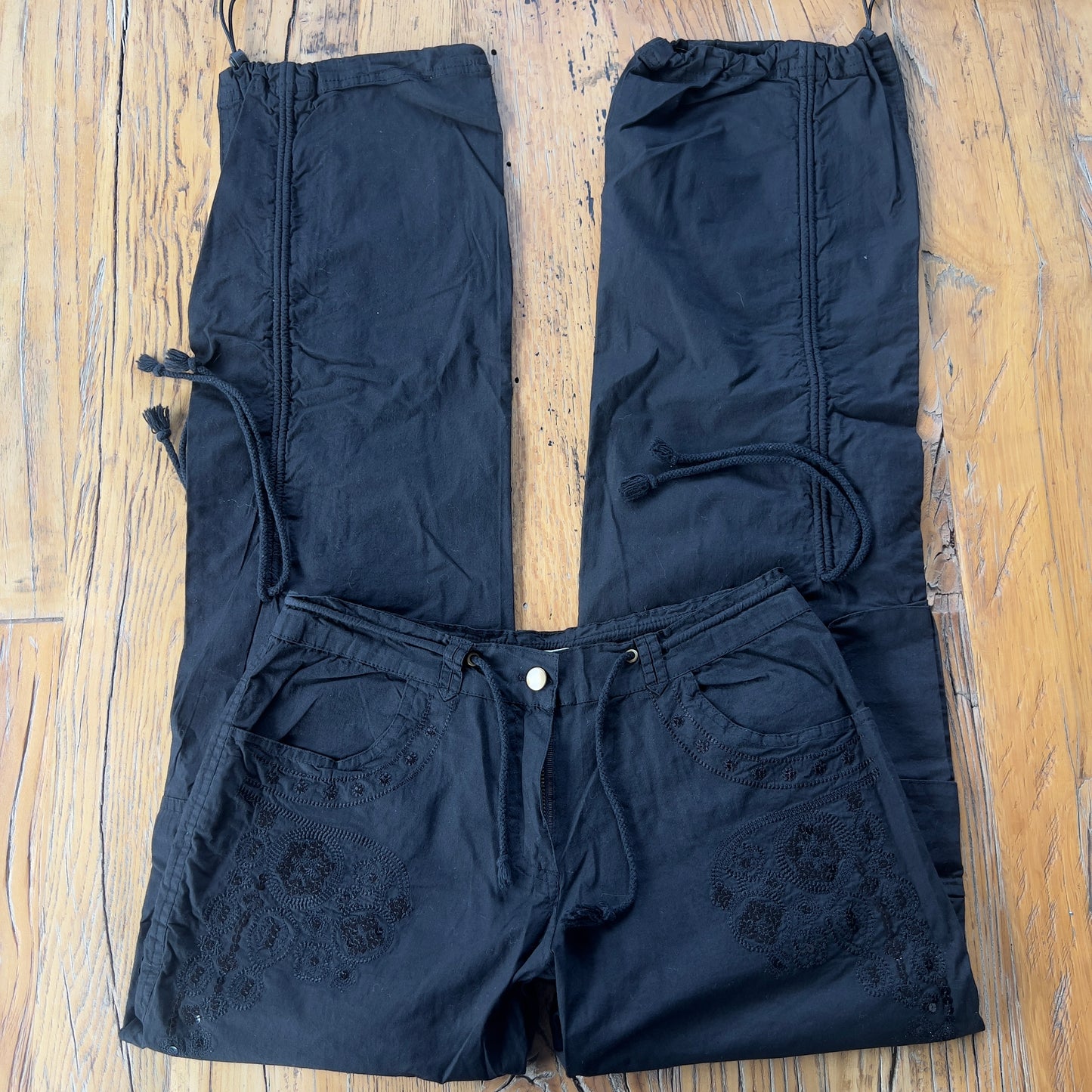 y2k black cargo pants