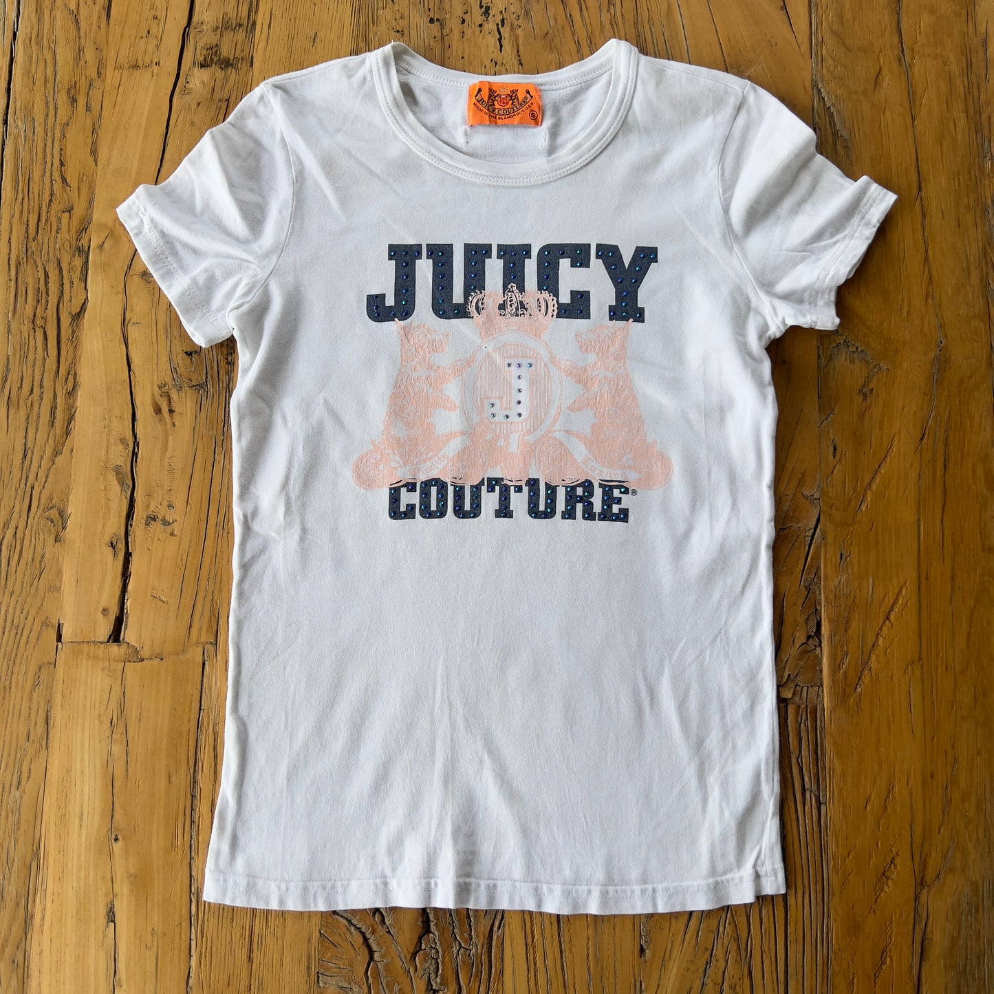 graphic Juicy Couture tee