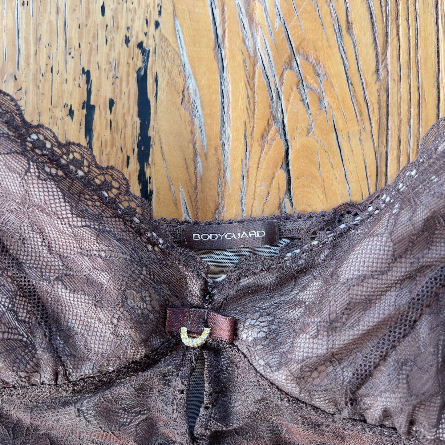 graphic print lace cami
