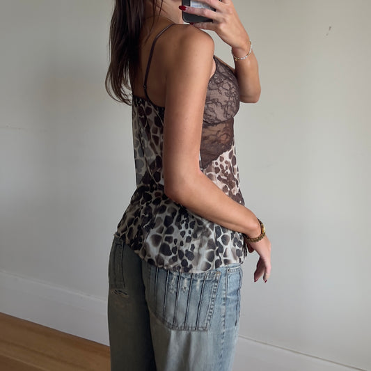 graphic print lace cami