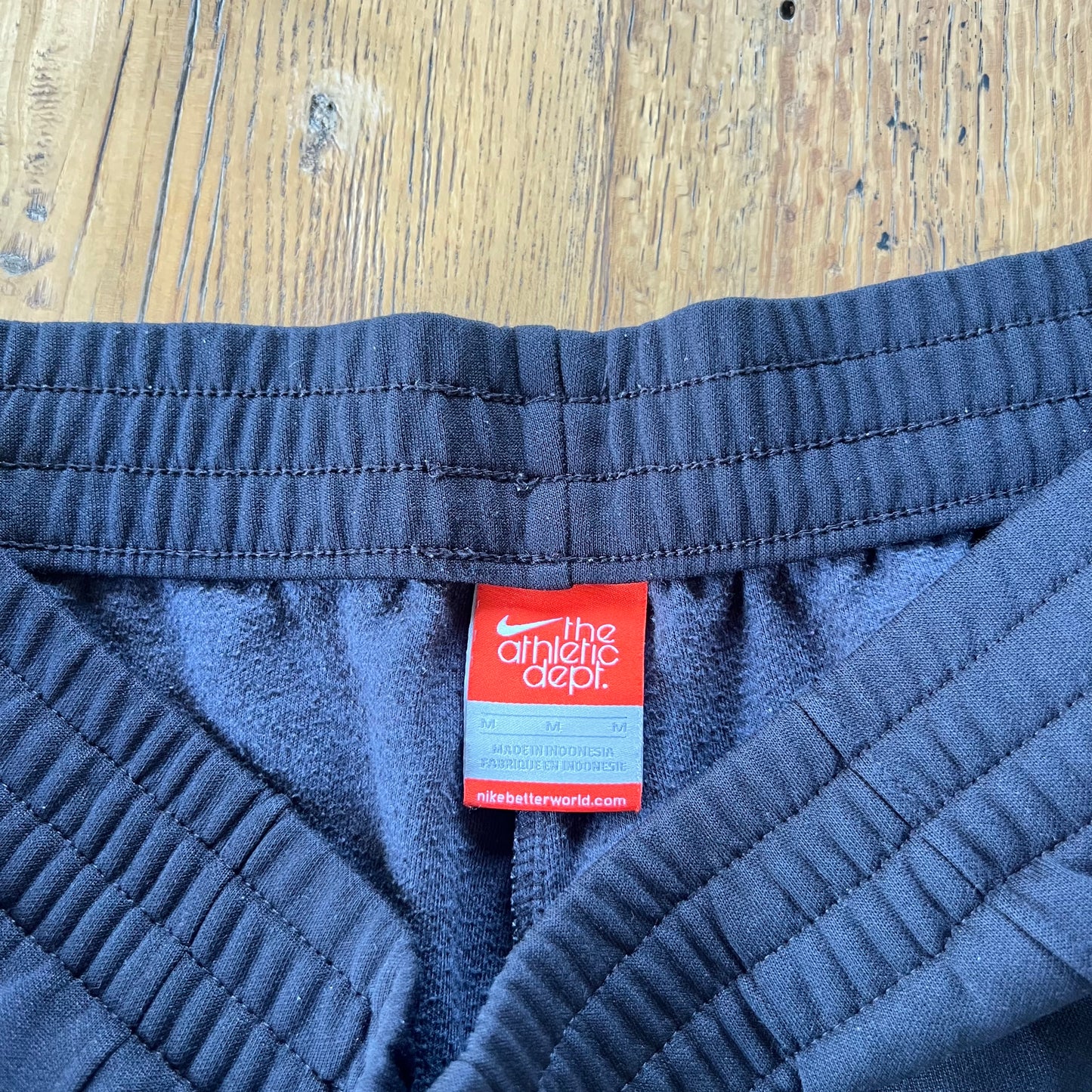 black Nike sweatpants