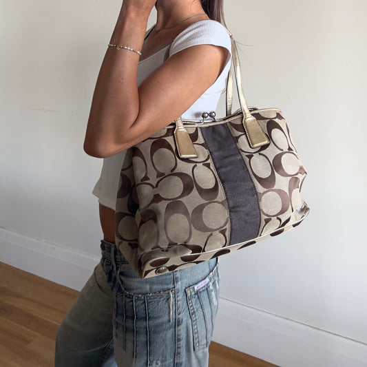 brown signature Coach bag