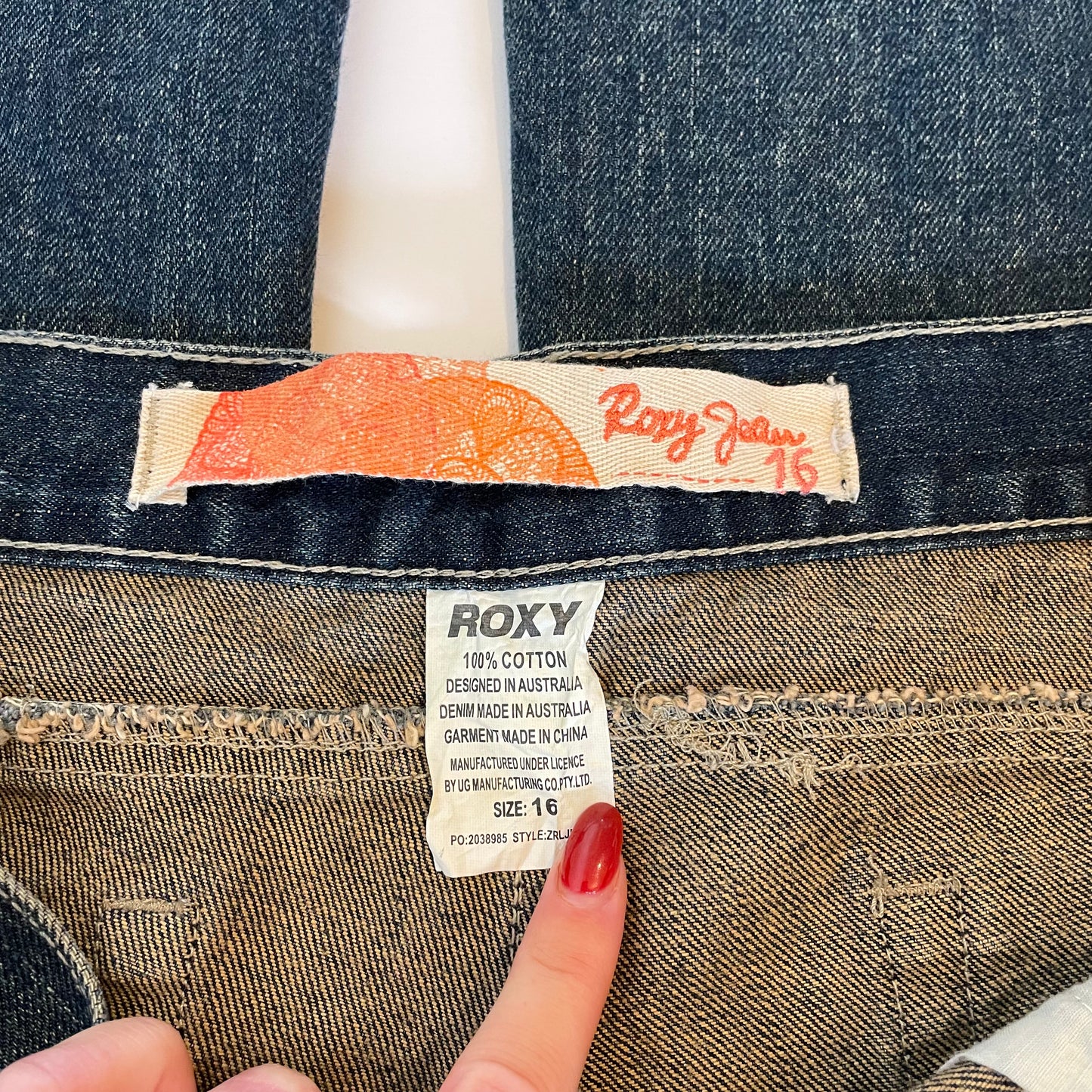 2000s Roxy jeans - Size AU 16