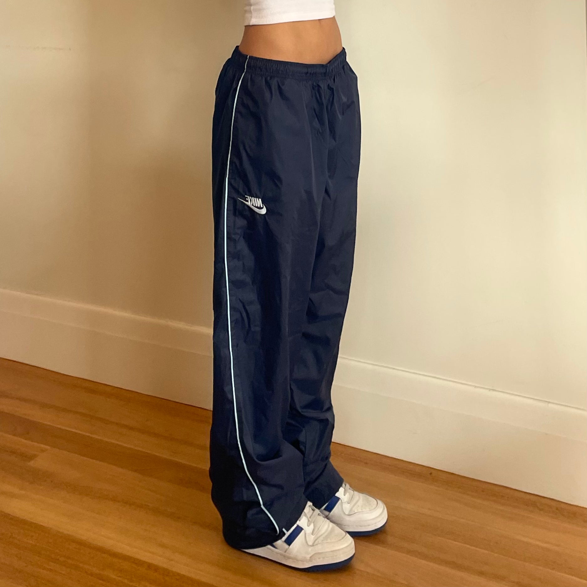 Navy nike pants online