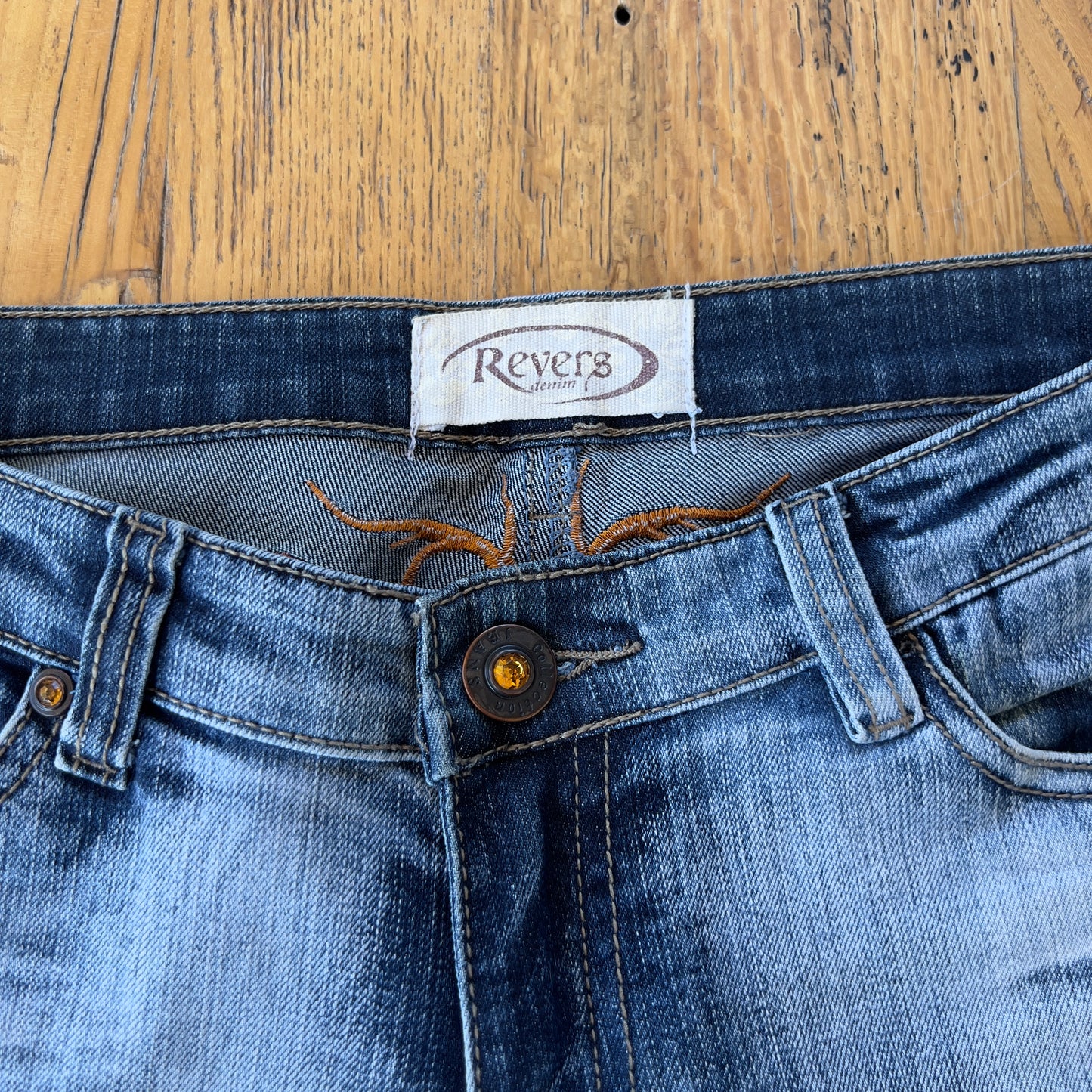 two-toned denim jeans