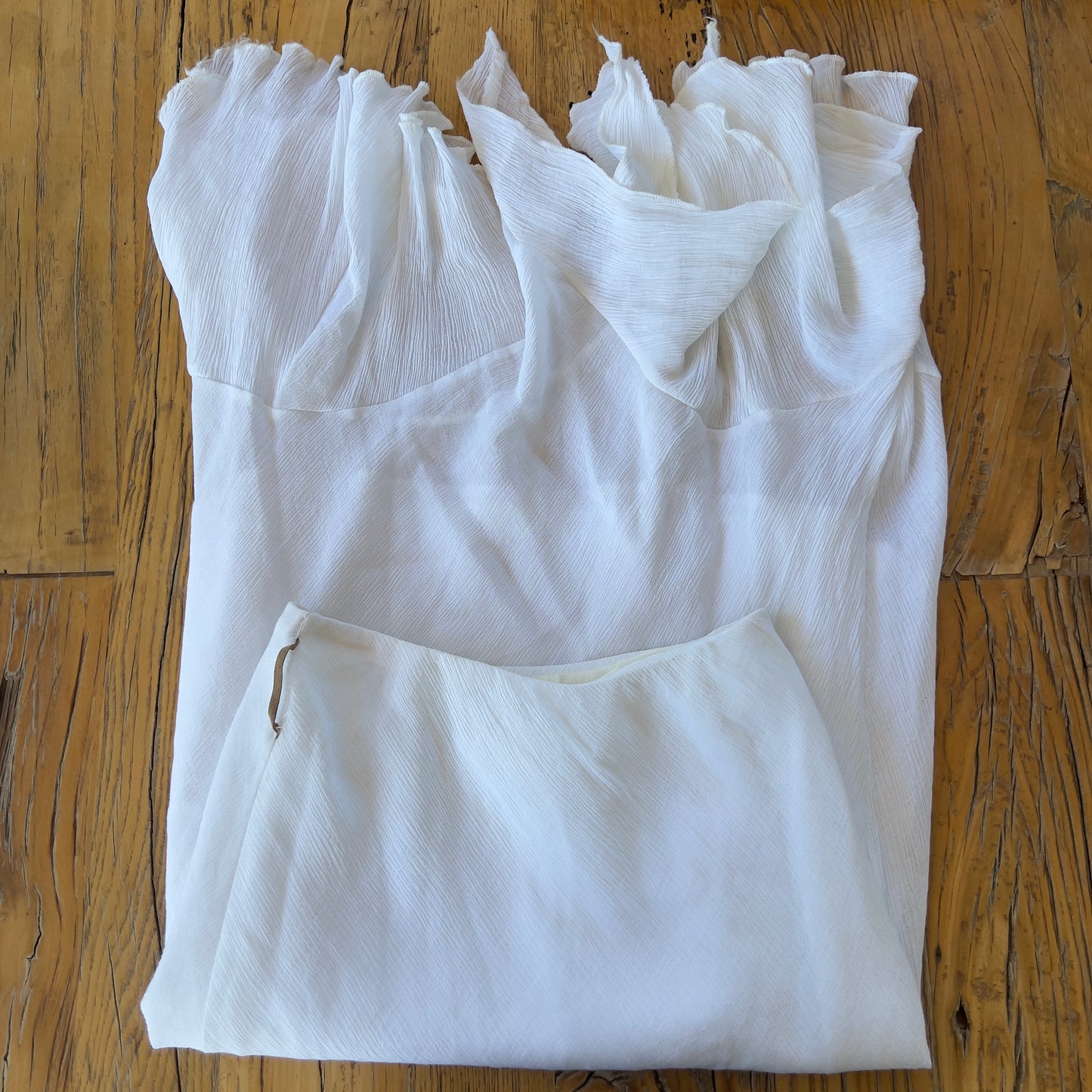 white maxi skirt