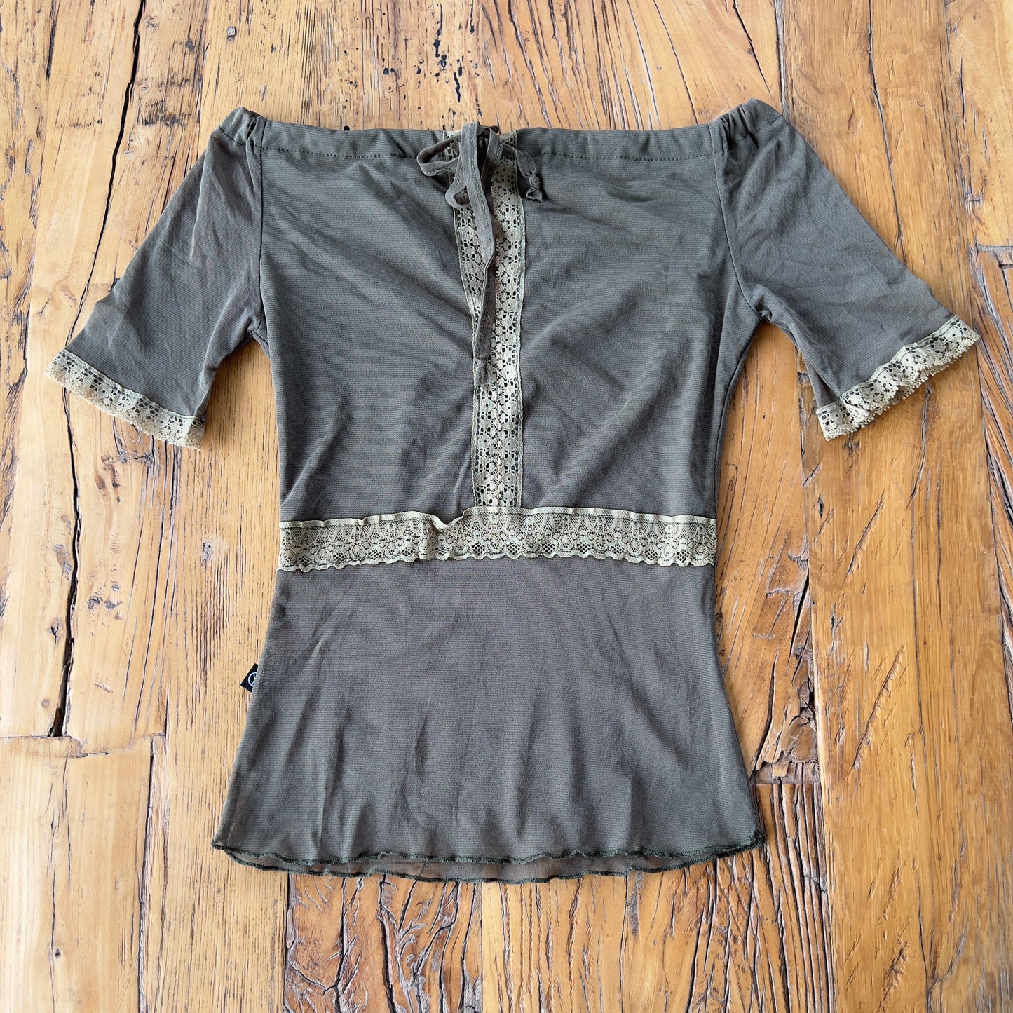 mesh/lace off-shoulder top