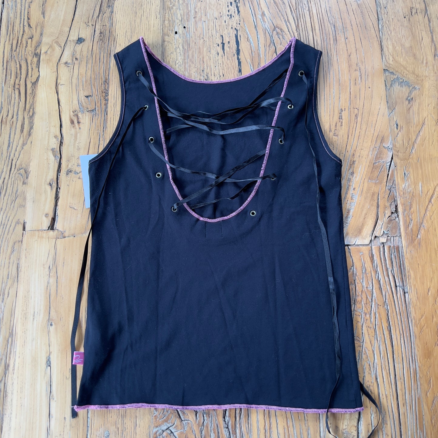 y2k graphic tank