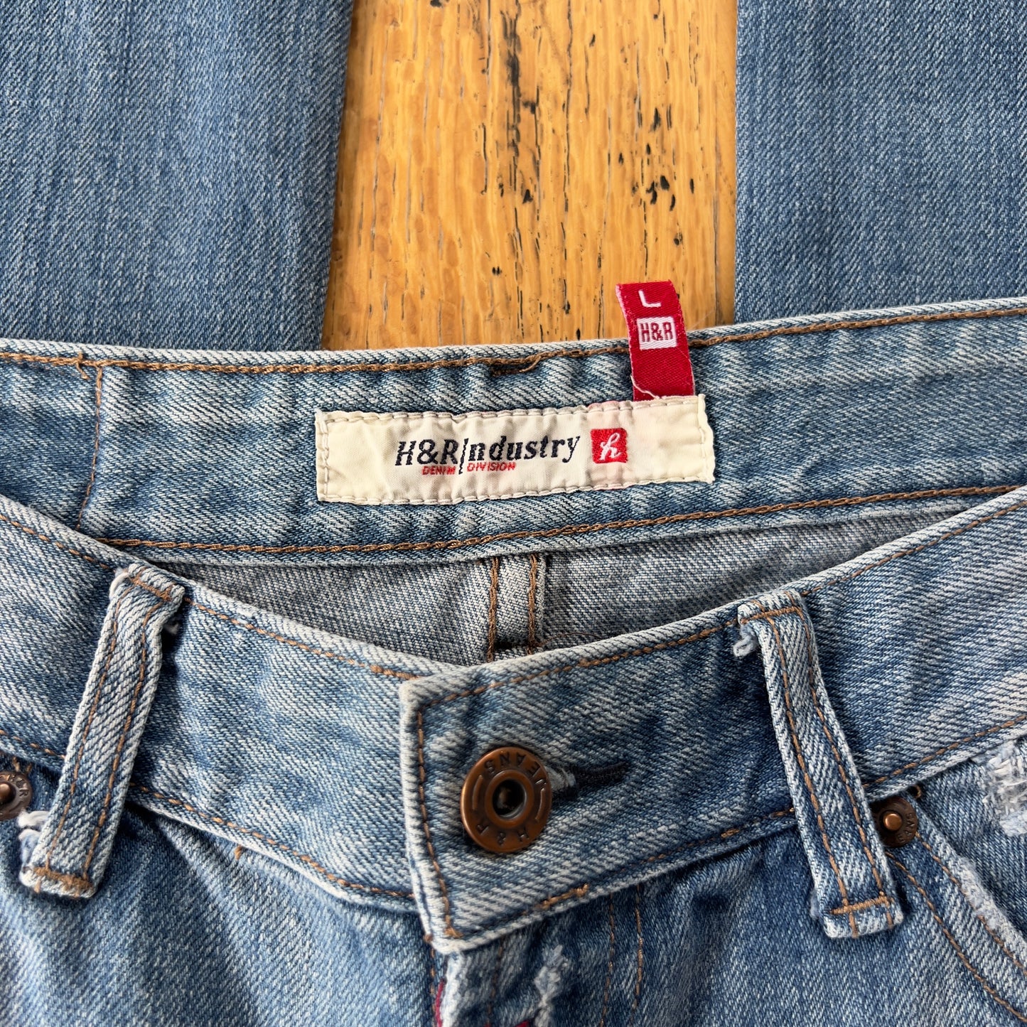 baggy denim jeans