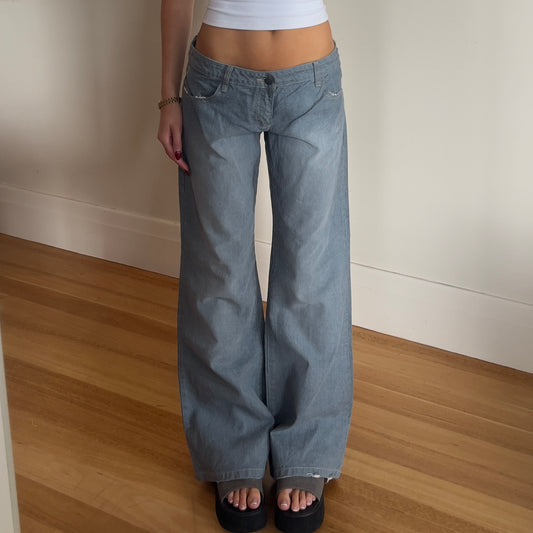2000s low rise Roxy jeans