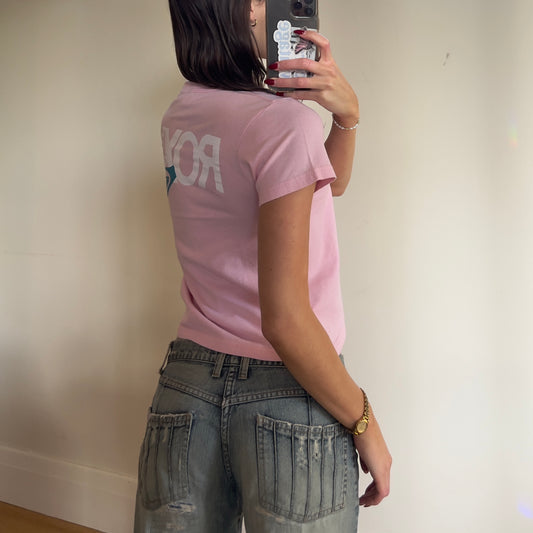 2000s graphic Roxy tee