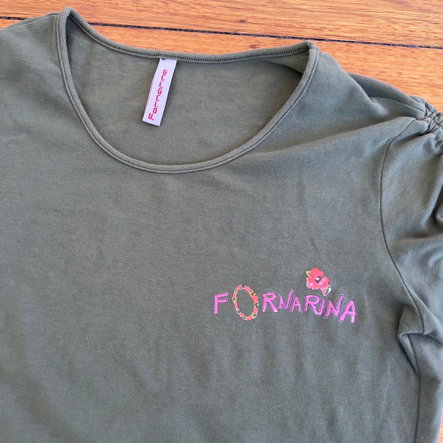 khaki graphic baby tee