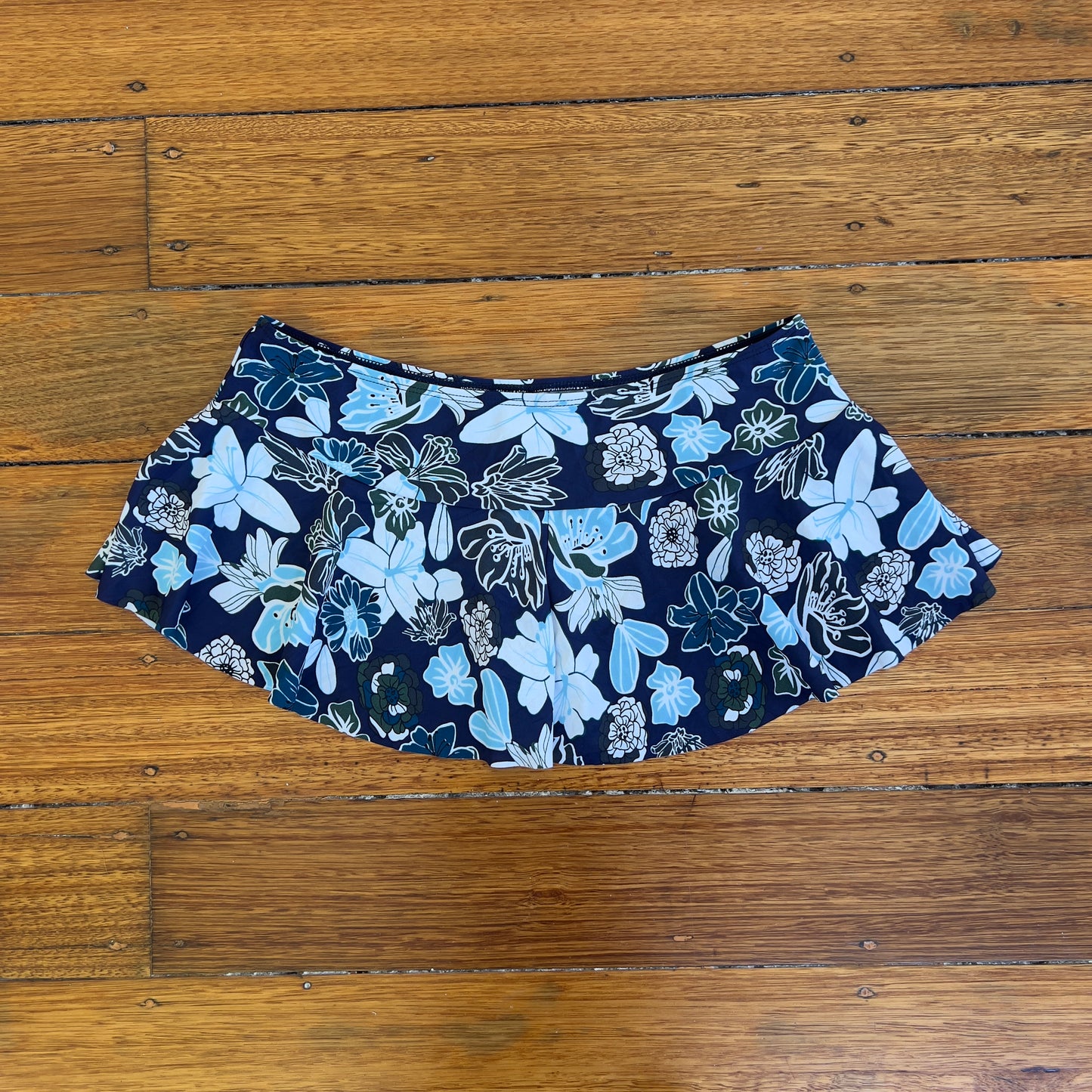 floral mini skirt