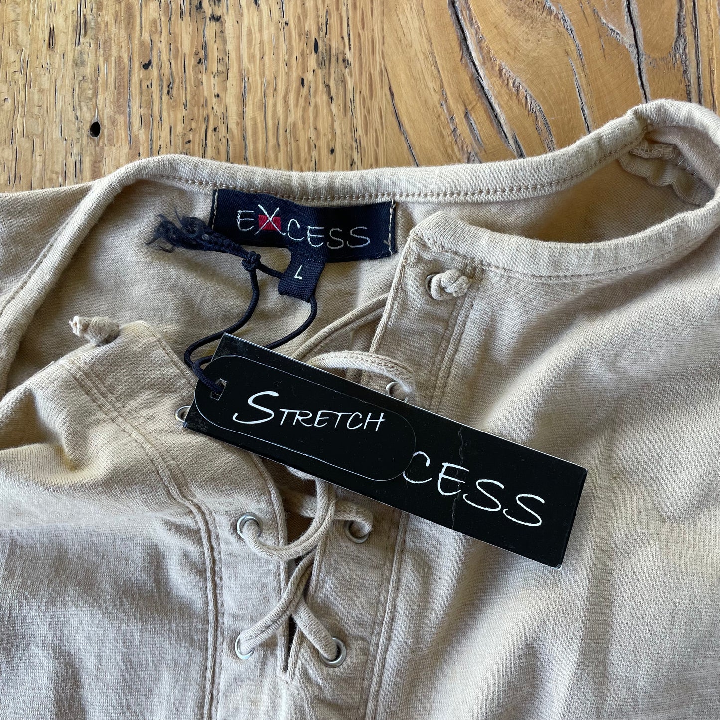 lace up 3/4 sleeve top