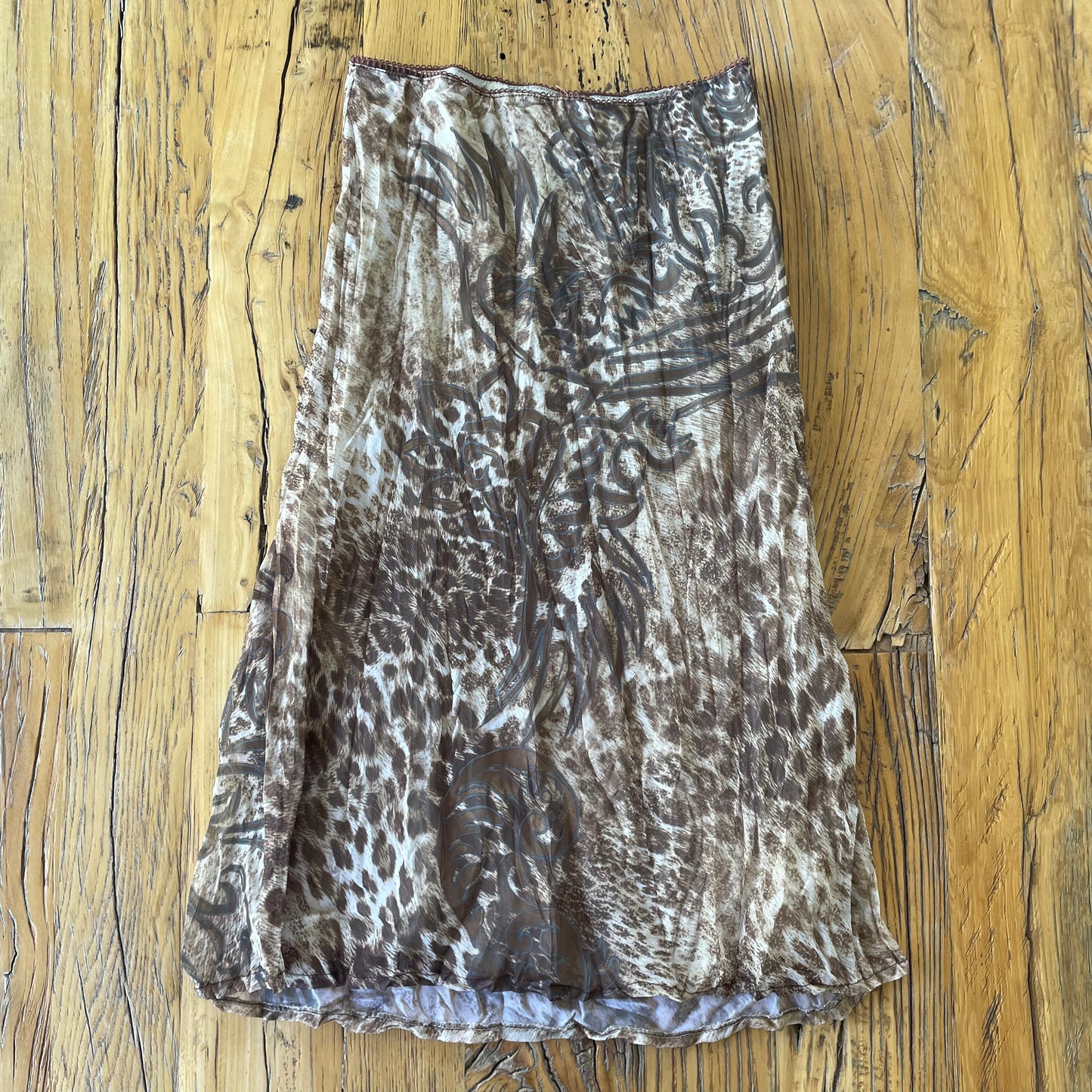 leopard/graphic print midi skirt