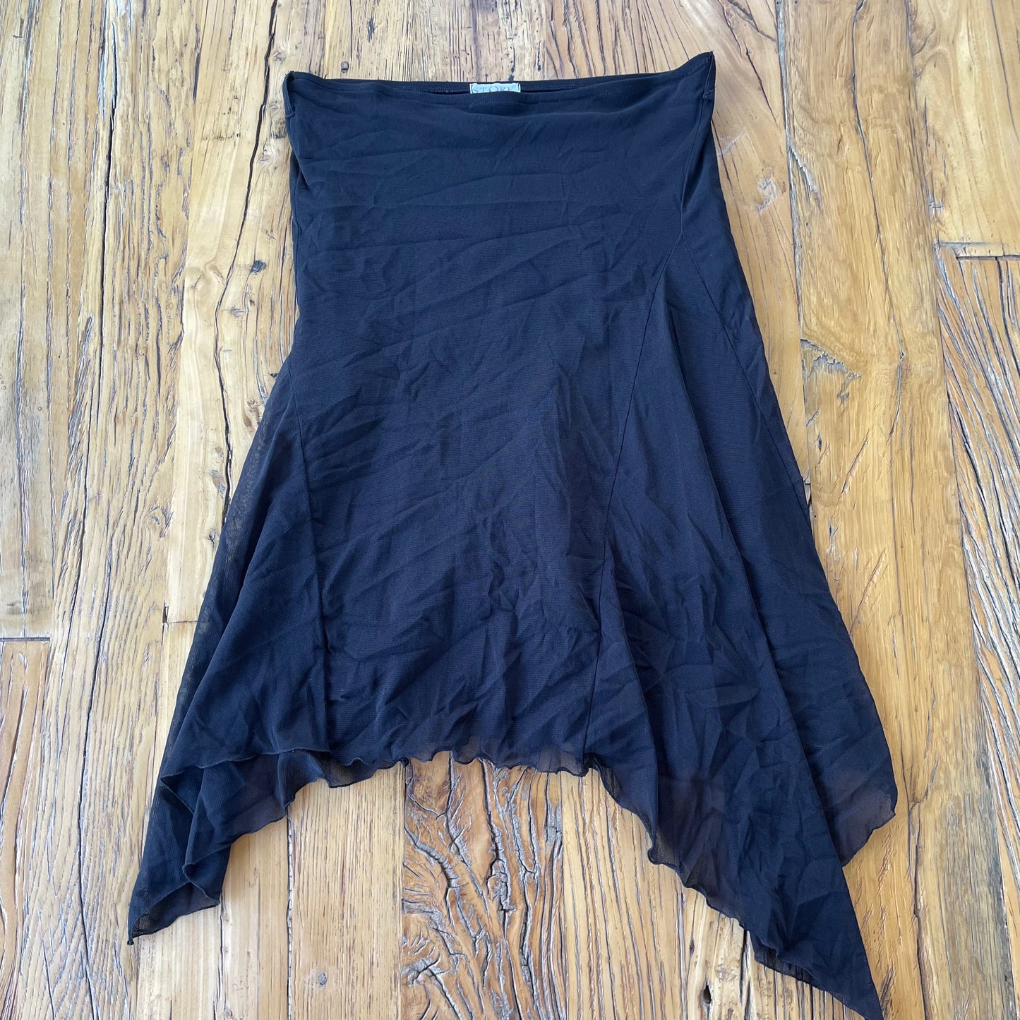 black fairy mid skirt