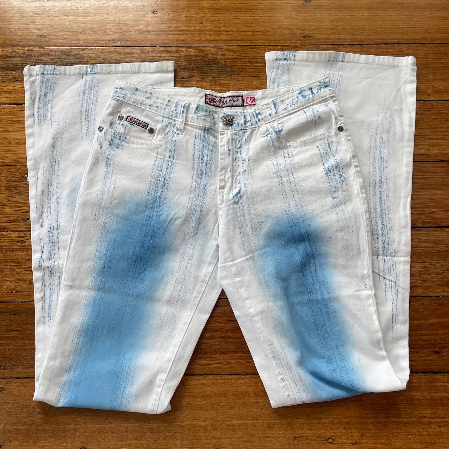 deadstock blue/white jeans