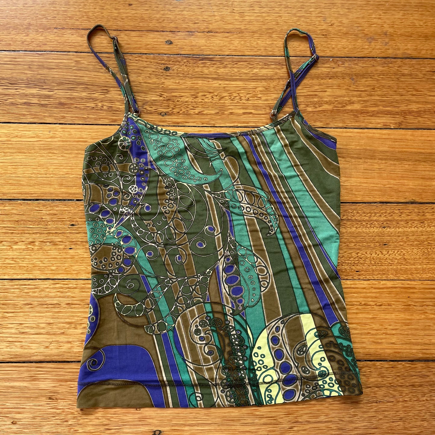 graphic print tank top