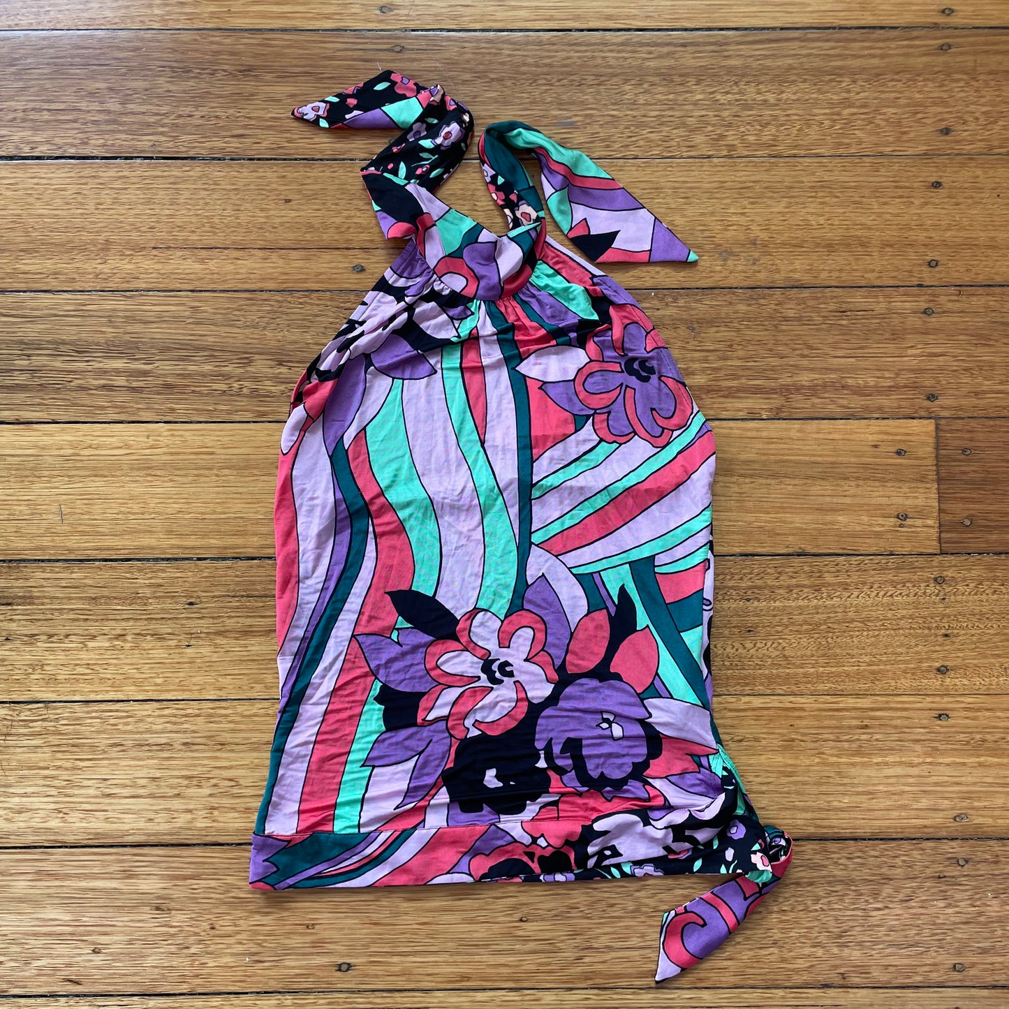 graphic print halter top