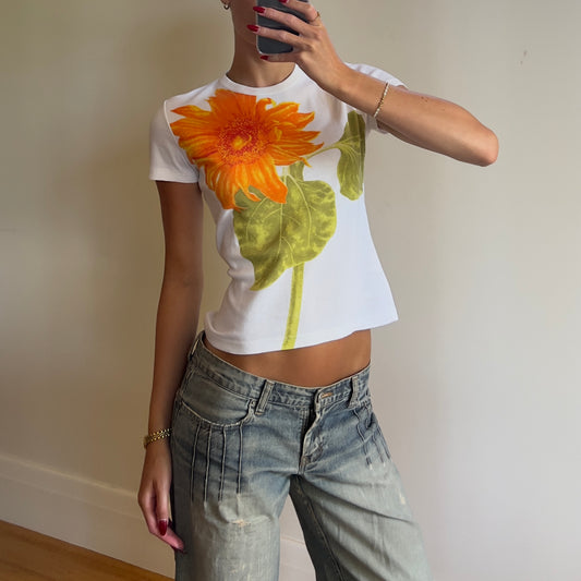 graphic flower tee