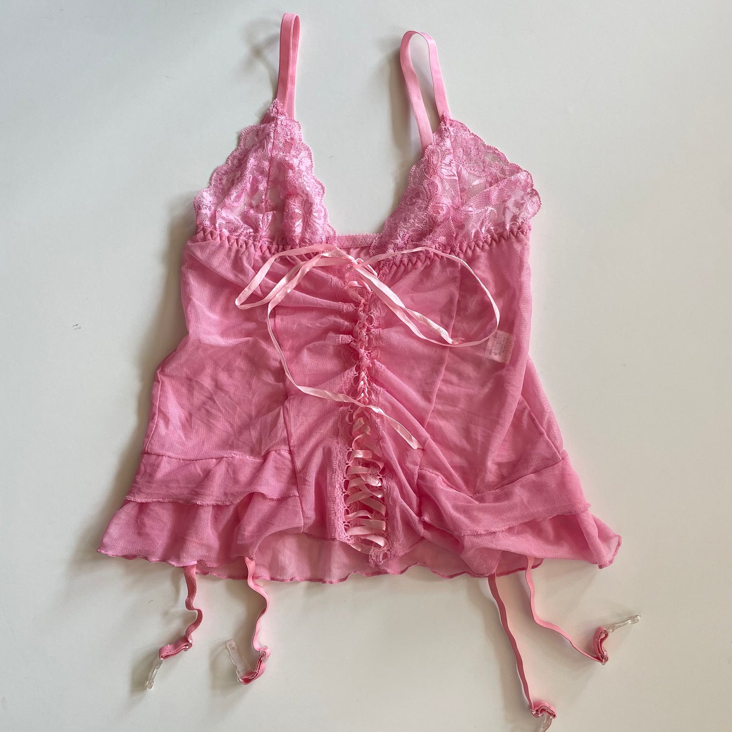 2000s pink lace cami