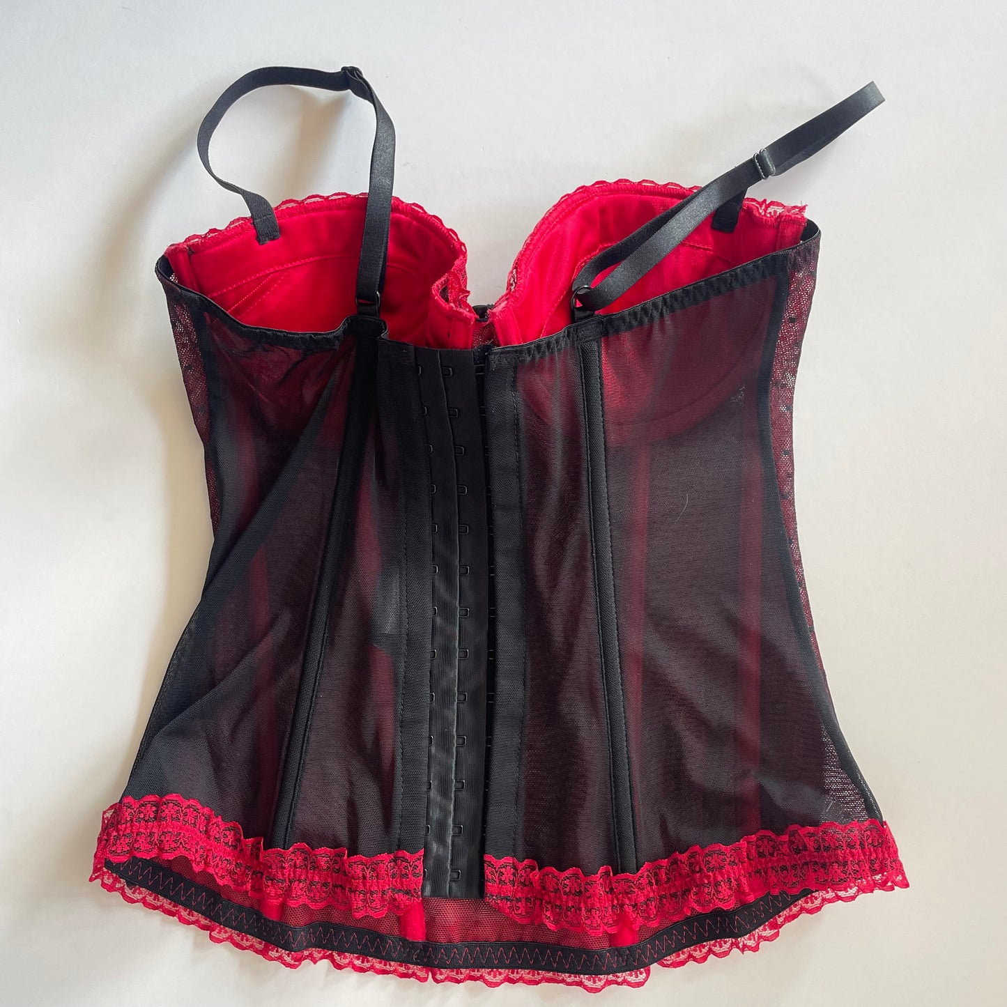 2000s red corset