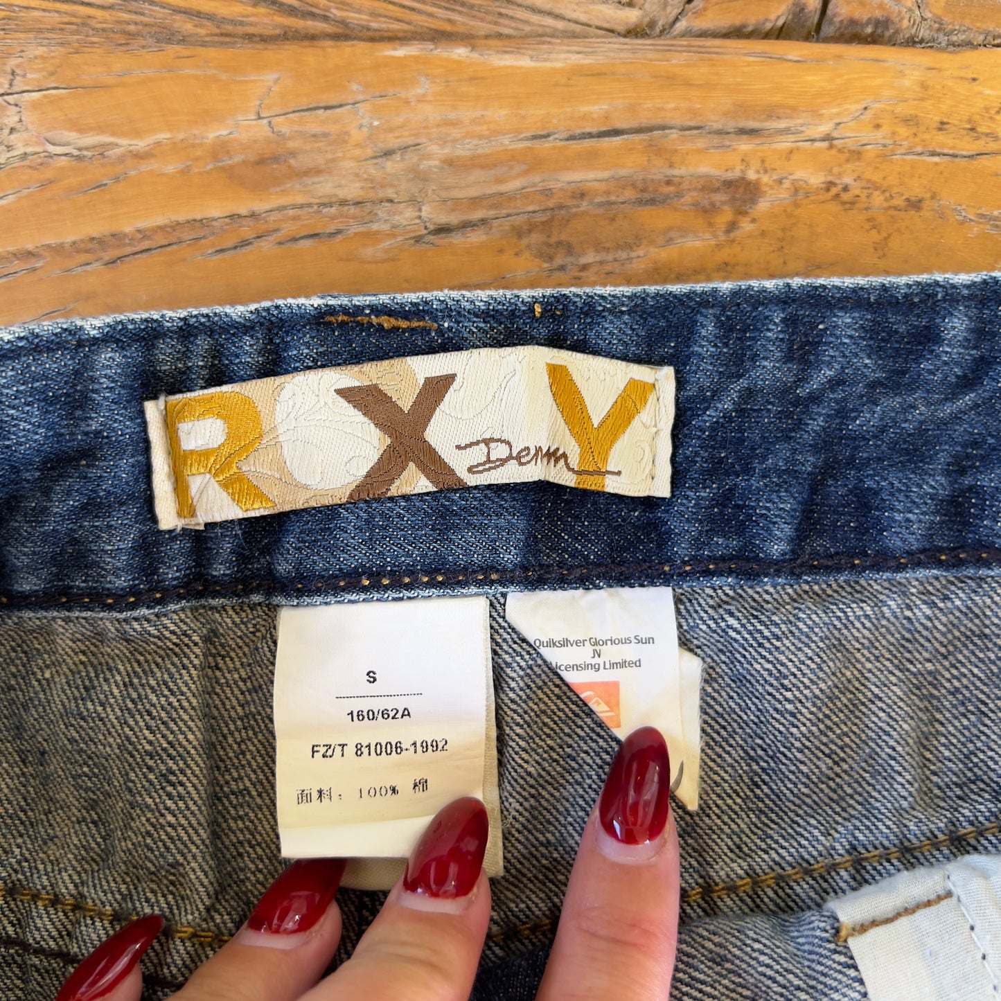y2k Roxy mini skirt