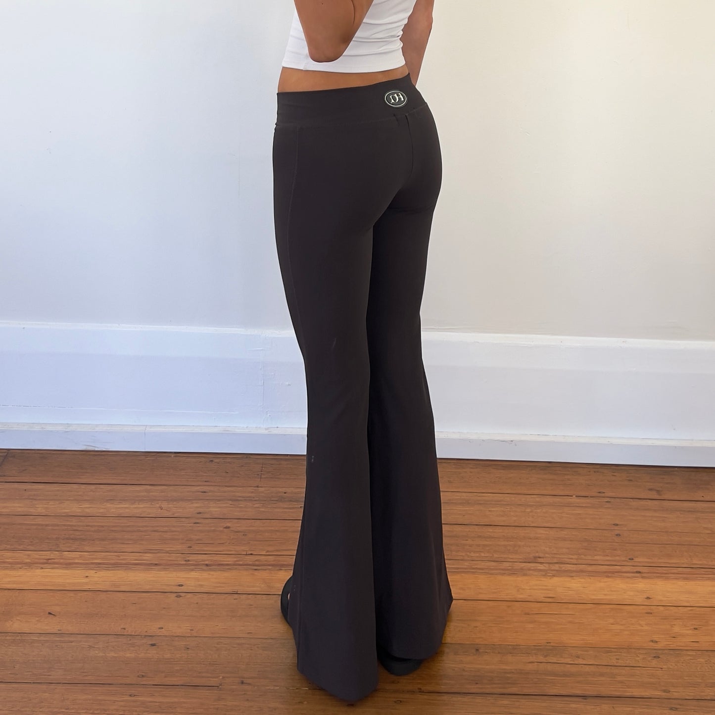 grey Face Off flares