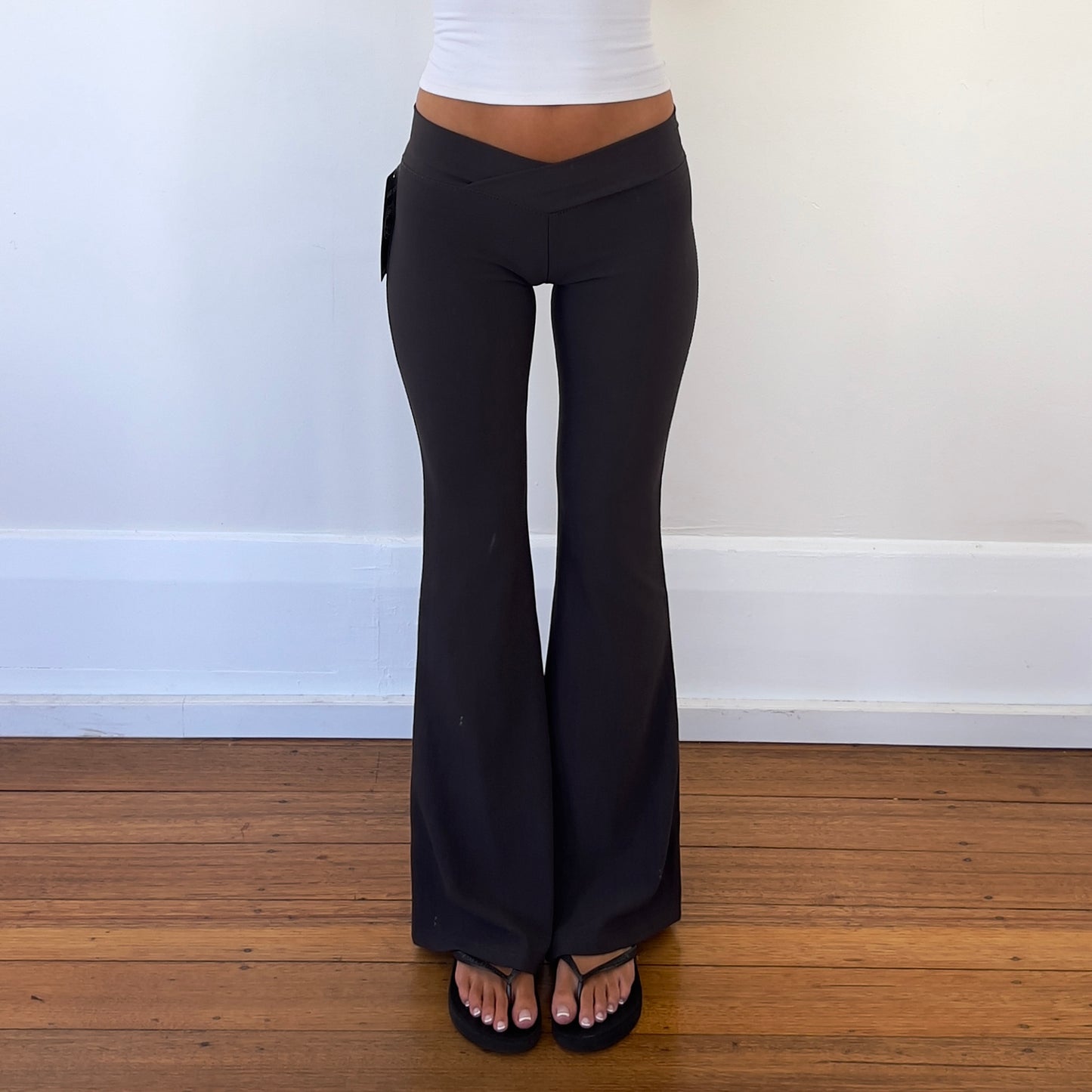 grey Face Off flares