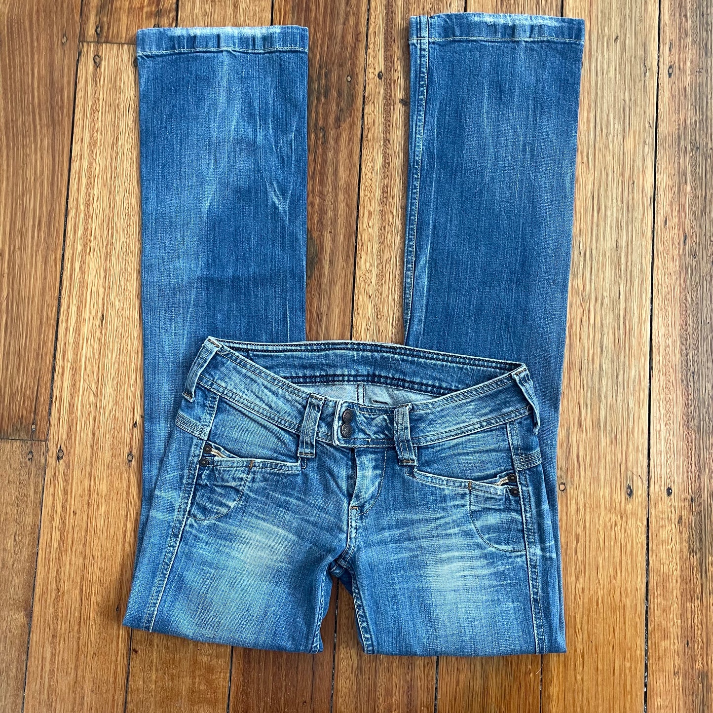 low rise skinny boot jeans